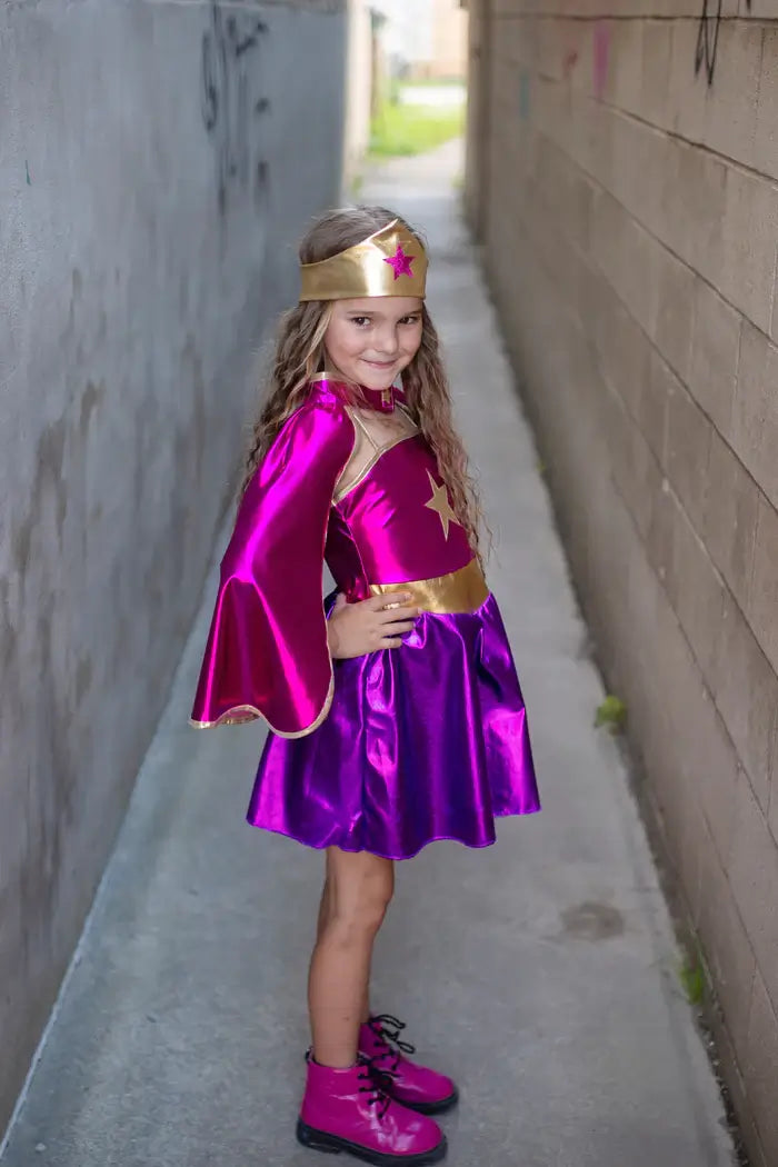 verkleedset superheld meisje superheldin cape superhero girl wonder woman great pretenders verkleedkledij kinderen carnaval feest zijaanzicht