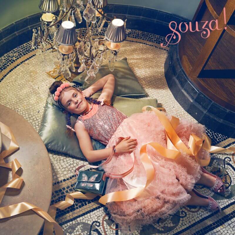 verkleedjurk prinses,ballerina roze souza sfeerfoto meisje met feestjurk